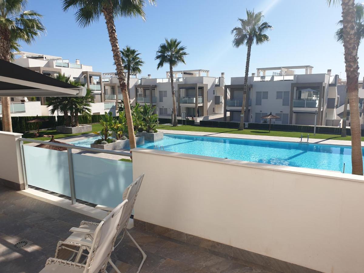 El Mirador Amelie Ground Floor Apartment In Torrevieja Punta Prima Wifi Pool And Close To Beach And Golf Εξωτερικό φωτογραφία